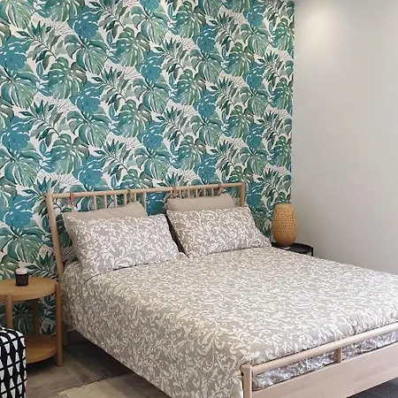 לינה וארוחת בוקר Casa Angelina