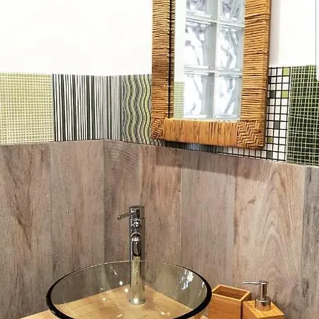 לינה וארוחת בוקר Casa Angelina ארקולאנו