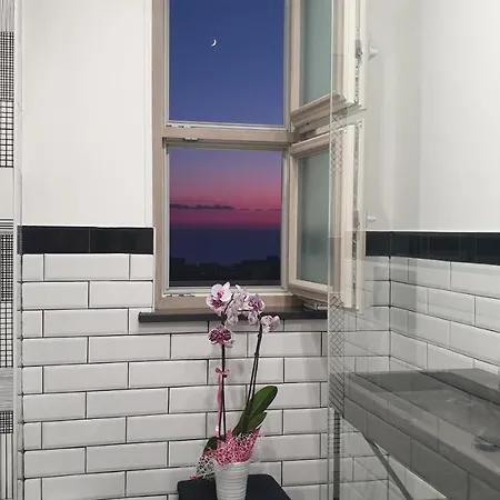 לינה וארוחת בוקר Casa Angelina